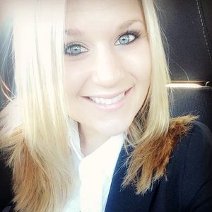 Meet your Posher, Lynne