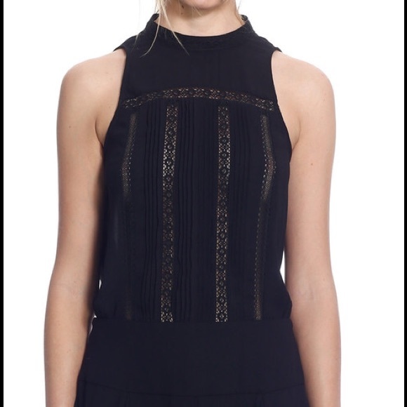 🌿BLACK PLEATED DRESS🌿 - Picture 2 of 4