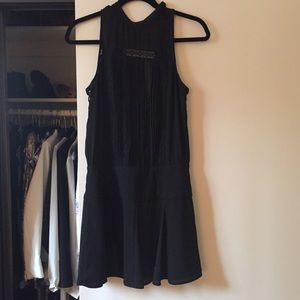 🌿BLACK PLEATED DRESS🌿