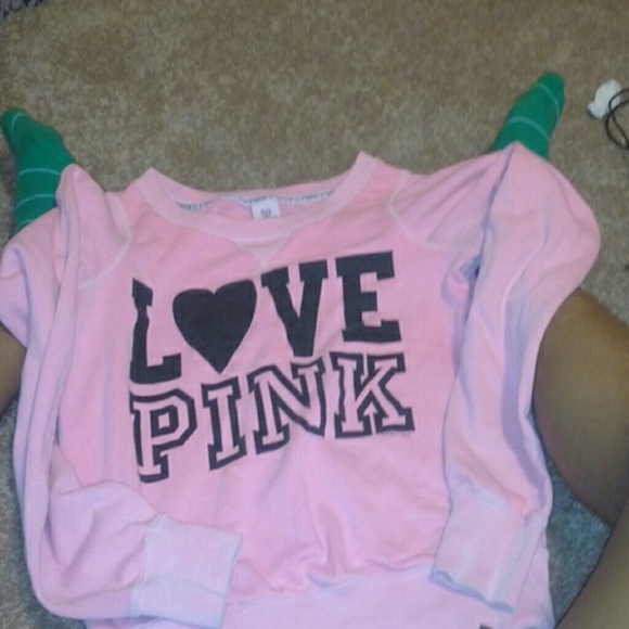 A bundle of name brand girl shirts - Picture 3 of 4