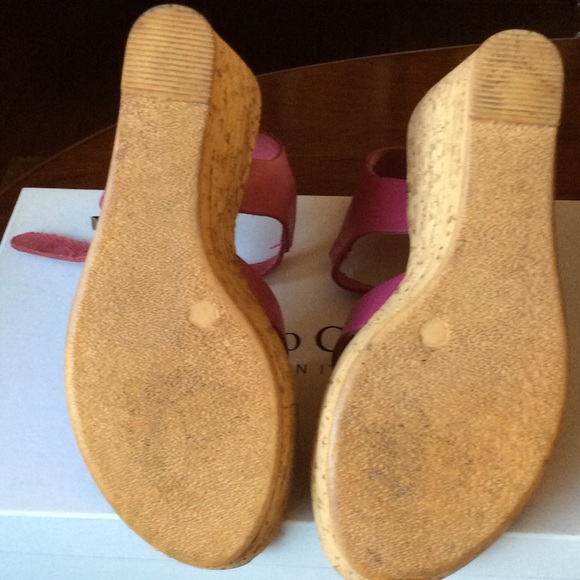 Sandles - Picture 4 of 4