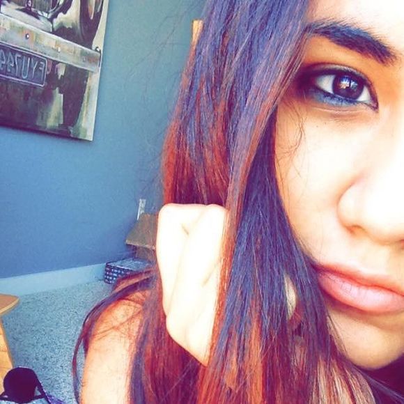 Meet your Posher, Nicky - Picture 1 of 1