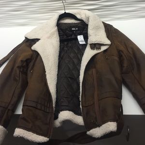 Mol-V ant brown jacket with sheepskin collar.