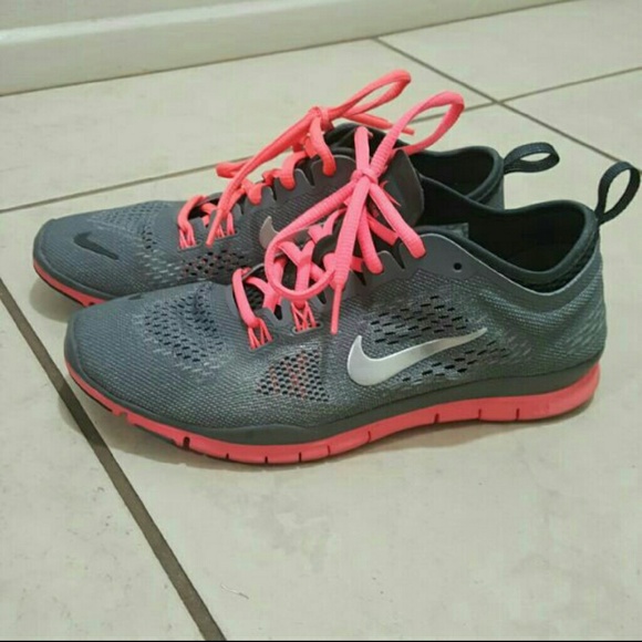 *SOLD* Nike Free 5.0 Tr Fit 4