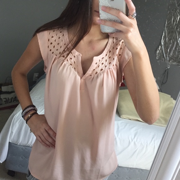 Peach/ beige top