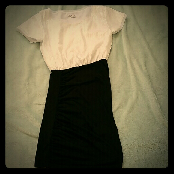BCBG generation black and white dress