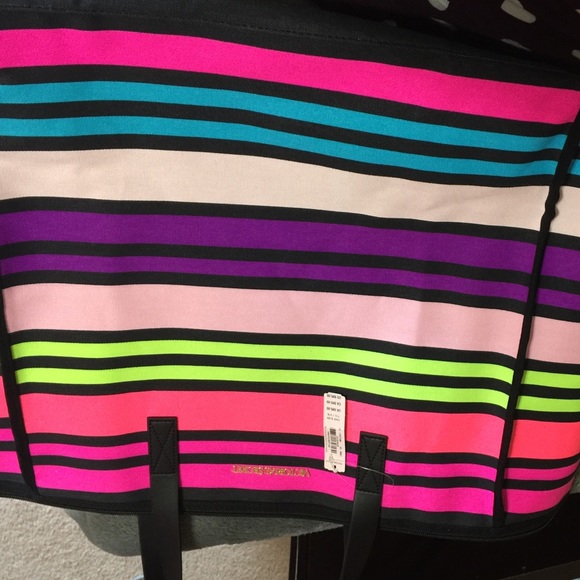 Vs tote