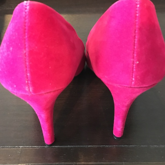 Magenta Pink 4" heels - Picture 3 of 4