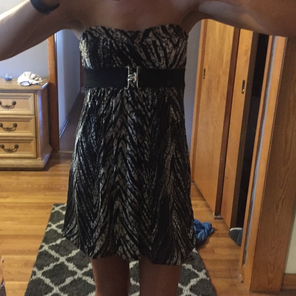 Strapless dress