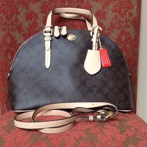 Coach hand bag / cross body or shoulder bag