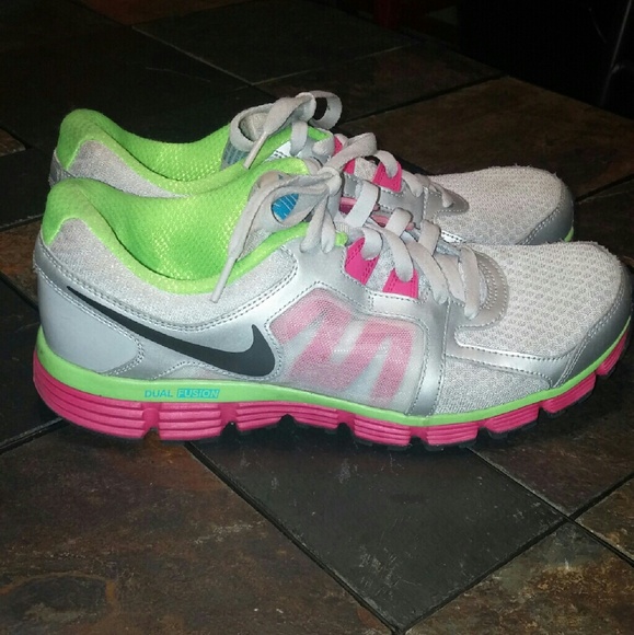 Nike Dual Fusion Size 11
