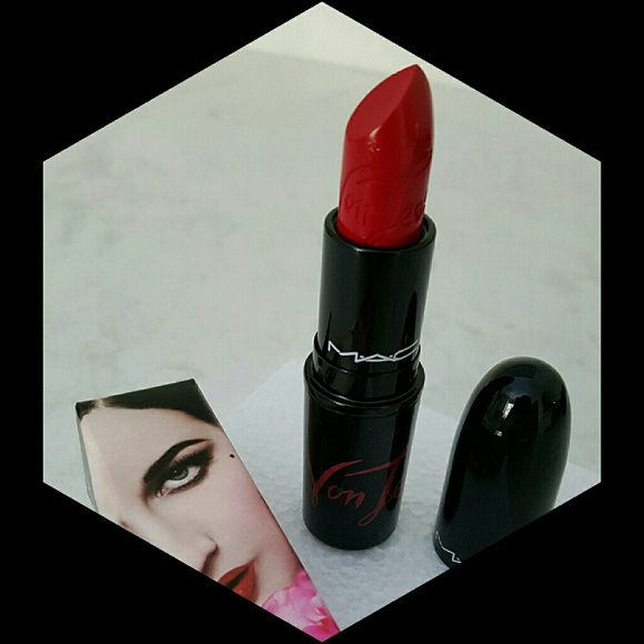 'Von Teese' by Dita Von Teese Mac Lipstick