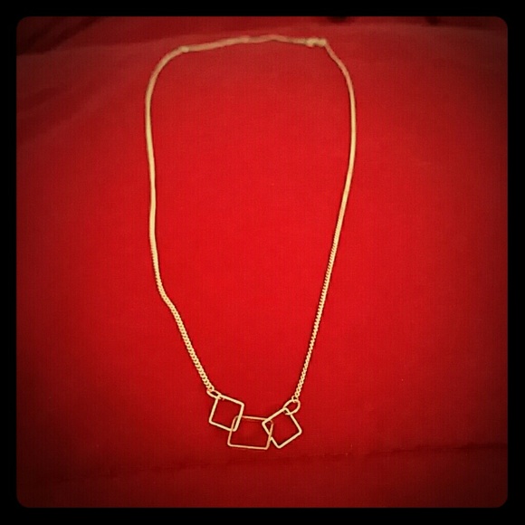 ADORABLE Gold 3D Shaped Necklace!!