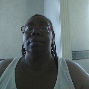 Meet your Posher, Jennie