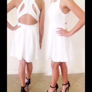 NWOT LuLu*s White Open Back Party Dress Sz S
