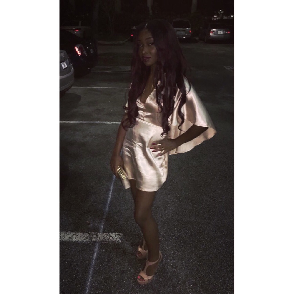 MEET ME 😊