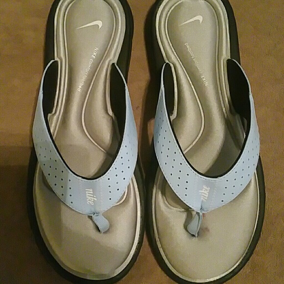 Nike sandals