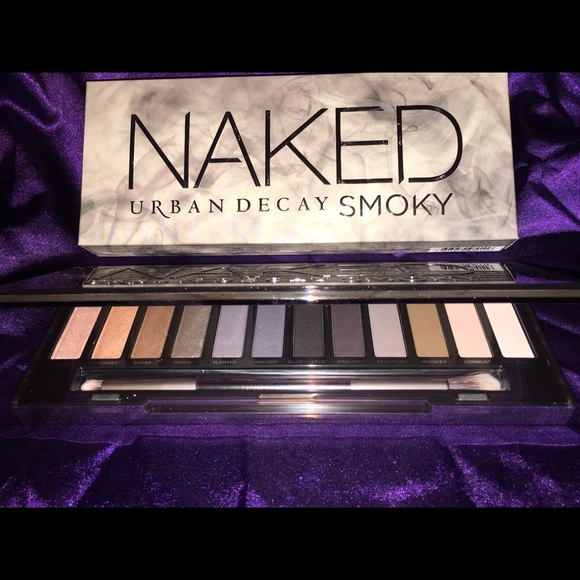 Urban Decay Naked Smokey