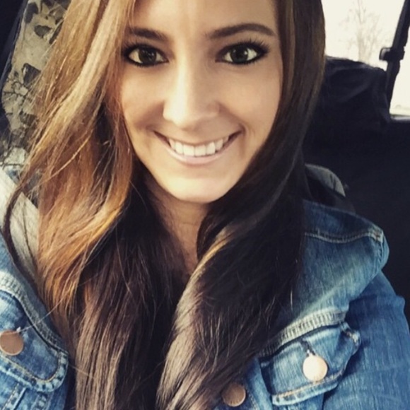 Meet your Posher, Amanda