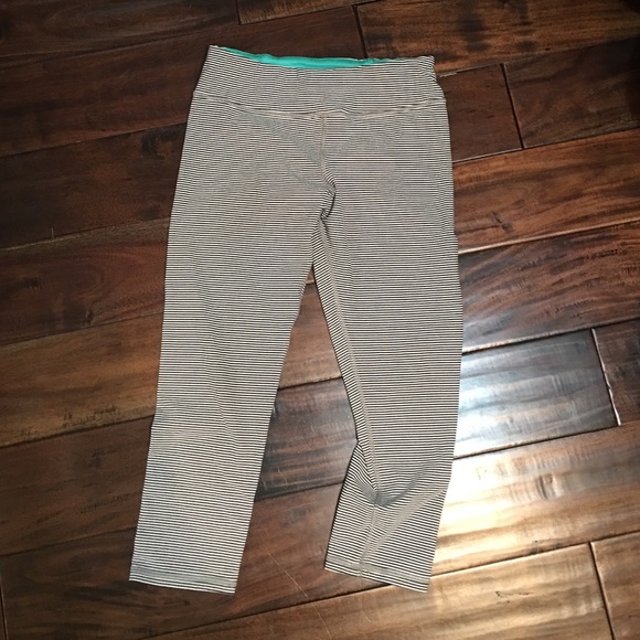 American Eagle Capri pant