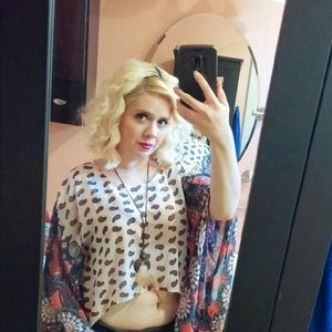 Meet your Posher, Vanessa