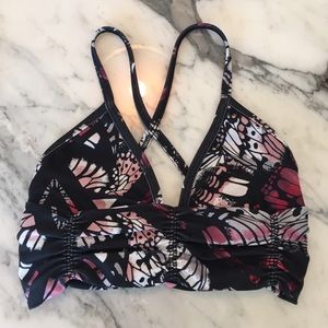 Body Language Sportswear scrunchy bra!