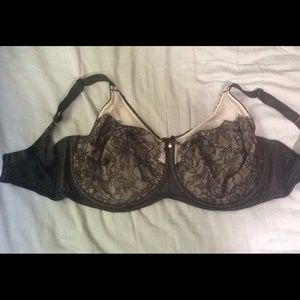 *sold in bundle* Fancy Wacoal bra size 36G