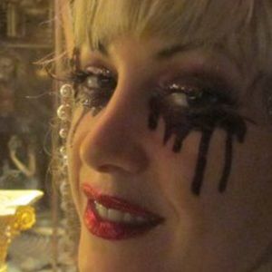 Meet your Posher, Faith