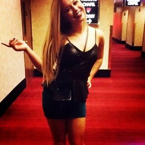 Meet your Posher, Sierra