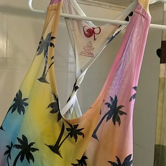 Cute top