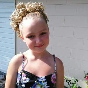 Meet your Posher, Makayla