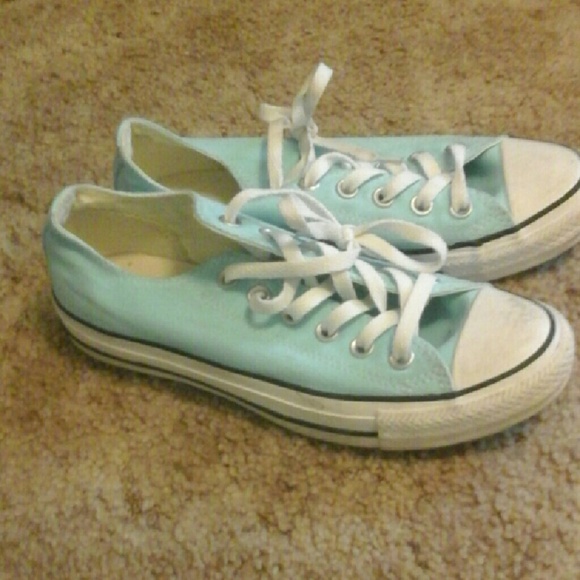 Tennis Shoes