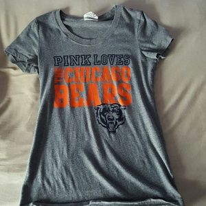 Vs pink chicago bears shirt