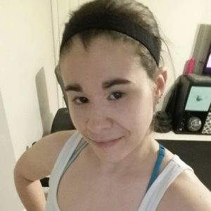 Meet your Posher, Rebekah