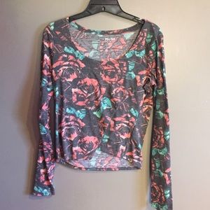 Rose long sleeve crop top