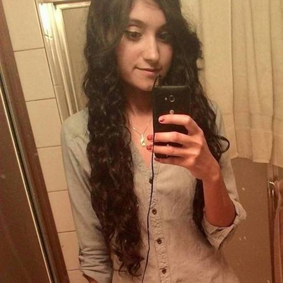 Meet your Posher, Itzel - Picture 1 of 1