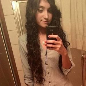 Meet your Posher, Itzel