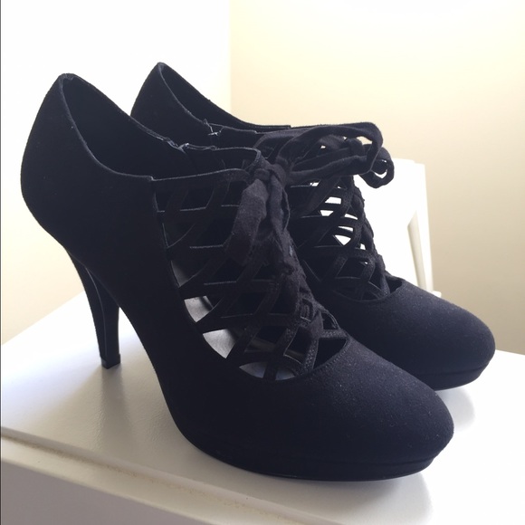 Impo Black Cutout Heels
