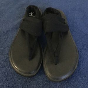 Ocean Pacific Strapped Sandals