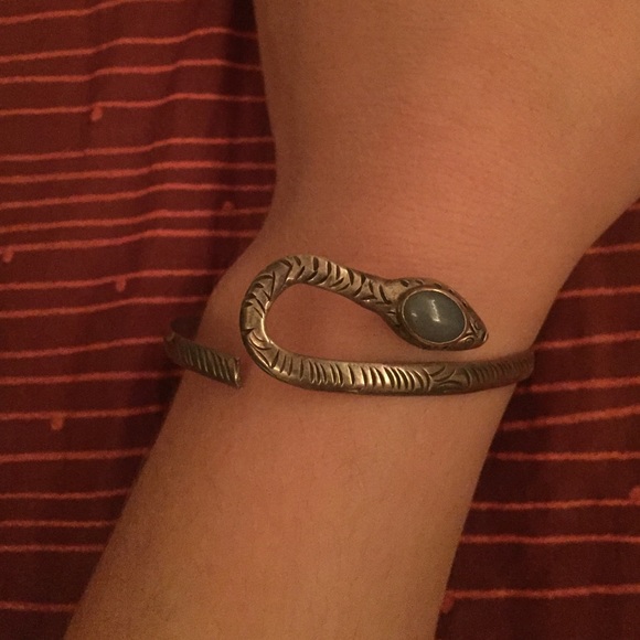 Vintage snake adjustable bracelet. Made in Italy