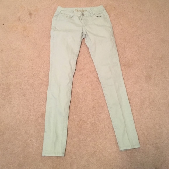 Cute blue/green jeans!!