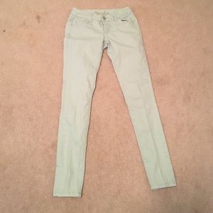 Cute blue/green jeans!!