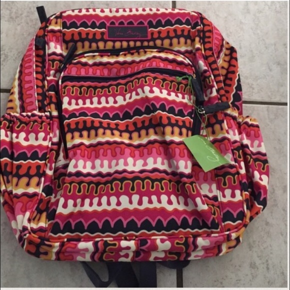 💜SALE💜Brand New Vera Bradley Backpack
