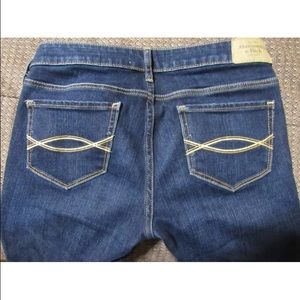 Abercrombie & Fitch Super Skinny Jeans