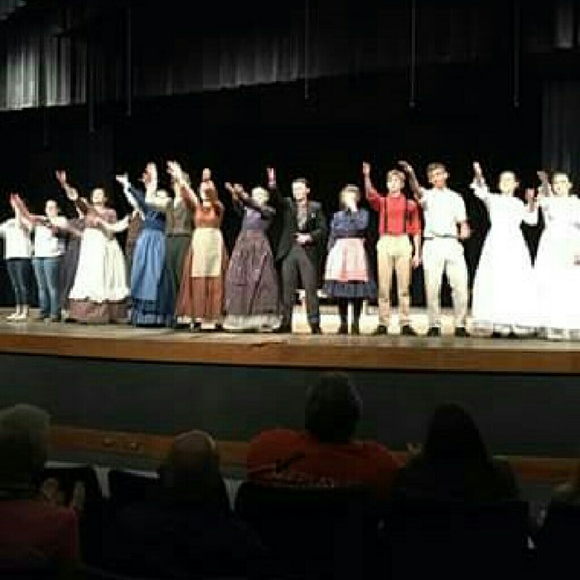 Meet your Posher, Hannah