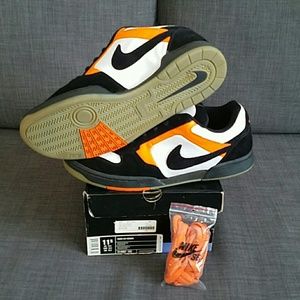 Nike SB Zoom Air Regime