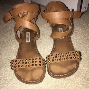 Steve Madden Studded Wrap around ankle sandals