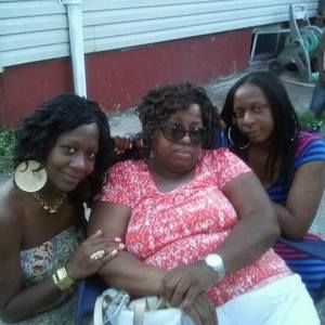 Meet your Posher, Iris