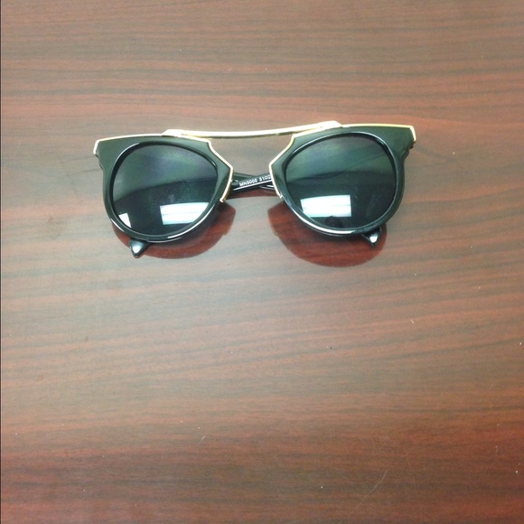 Very Cool Fashion Sunglasses - NWOT