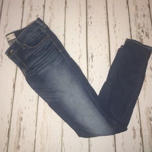 Hollister skinny jeans